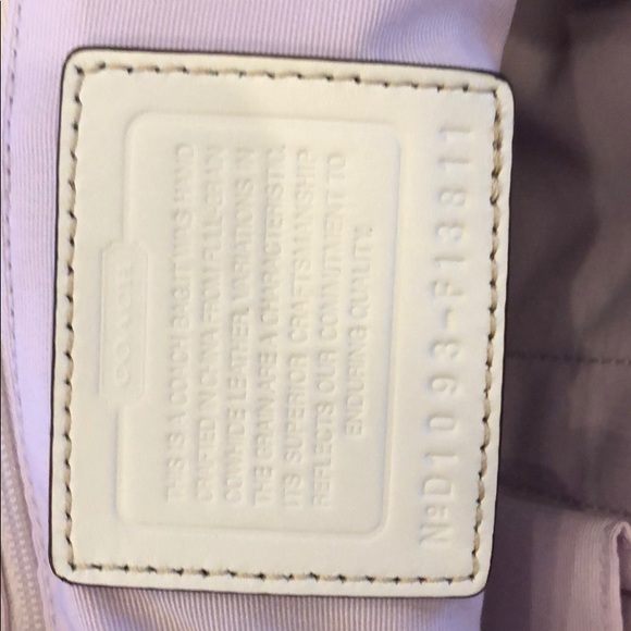 Coach leather tote with shoulder/crossbody strap - Picture 6 of 8